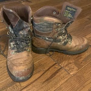 Redhead boy’s hiking boots